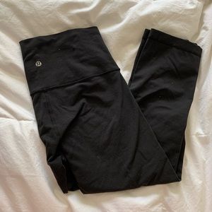 Lululemon Wunder Under Black Crop size 10